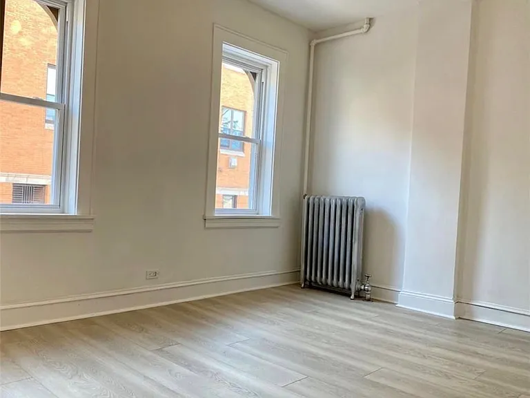 55 Spring St #2 — Photo 5