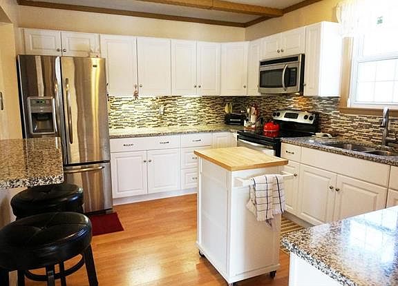 5th image of 11780 Eckert Ln