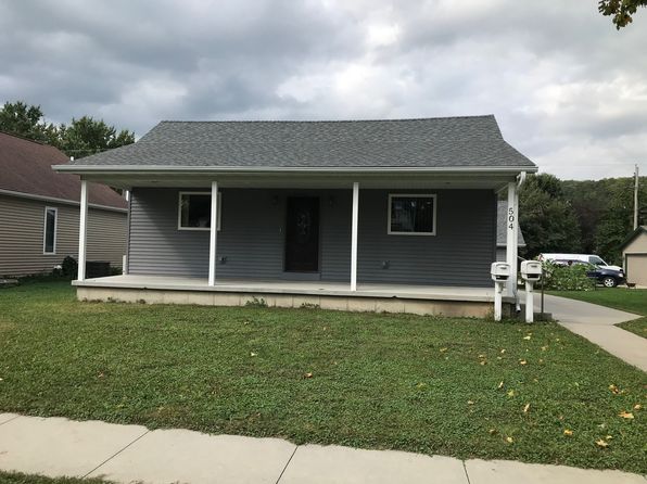 504 Decorah Ave