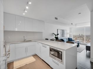 10360 102nd St NW #2711, Edmonton, AB