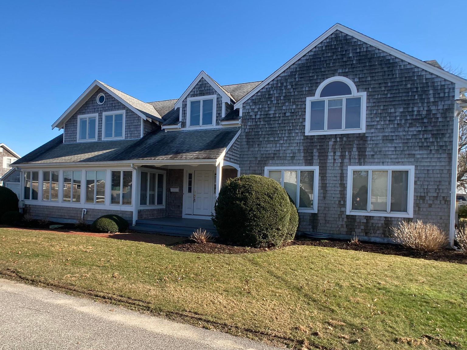 27 Massasoit Street, East Falmouth, MA 02536 Zillow