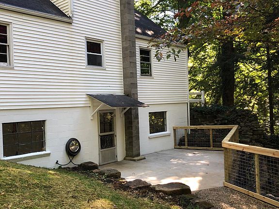 3rd image of 38 Cox Dr