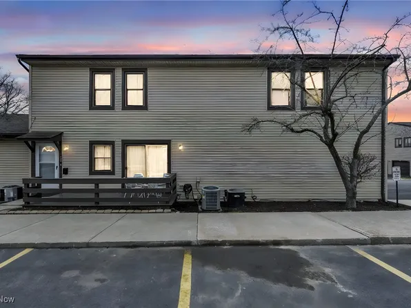 546 Turney Rd APT C, Bedford, OH 44146