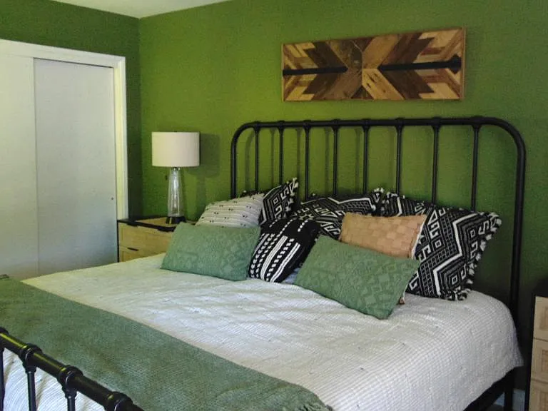 831 W Paseo Del Prado — Photo 17