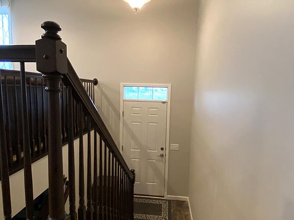 4th image of 8377 Norwood Ln N