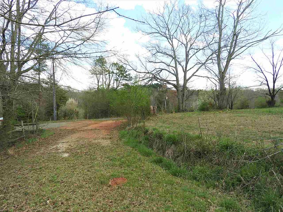 2nd image of 141 Songsparrow Ct