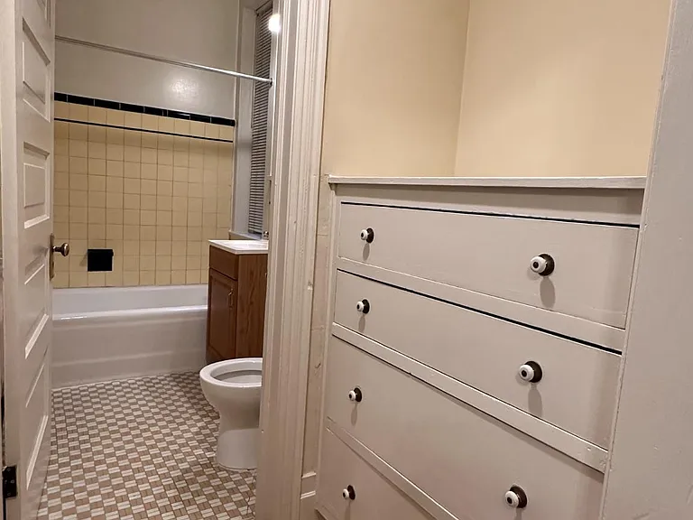 5 S Cedar St #207 — Photo 5