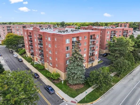 1470 Jefferson St APT 405, Des Plaines, IL 60016