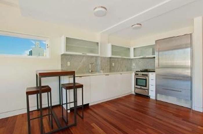 2nd image of 30 Orchard St