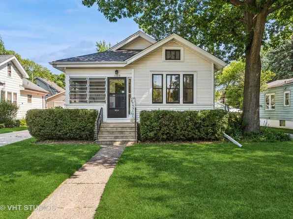 1620 Hyde Park Ave, Waukegan, IL 60085