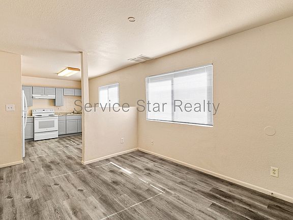 4th image of 2222 E Pueblo Ave APT 3