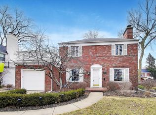 9433 Crawford Ave, Evanston, IL 60203