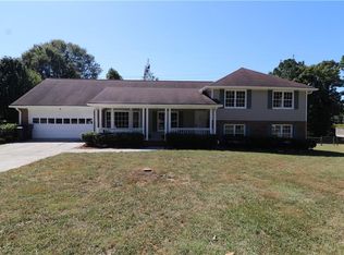 503 Villa Dr, Lilburn, GA 30047