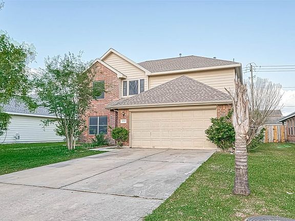 3rd image of 8930 Highland Lodge Ln