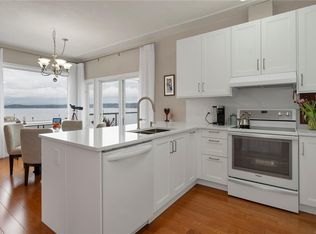 1350 Island Hwy S #308, Campbell River, BC V9W 1B7