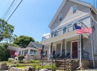 9 Stanton St APT 3, Pawcatuck, CT 06379