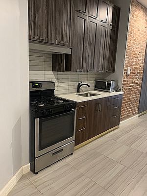 4th image of 332 E 90th St APT 1WR