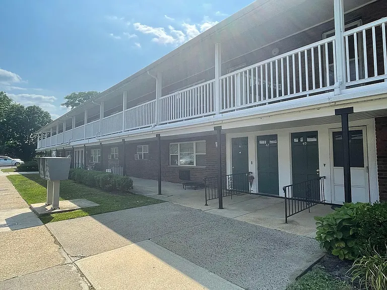 371 Bath Ave #44 — Photo 4