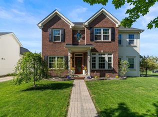 728 Stockbridge Dr, Westfield, IN 46074