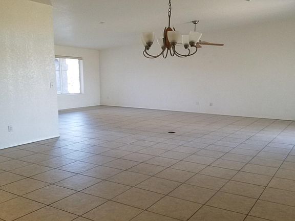 5th image of 2840 Palisades Dr Unit 101