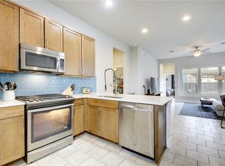 5400 Daimler Dr, Austin, TX 78744