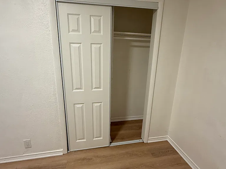 2205 S Hiram Ave — Photo 15