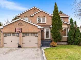 333 Rannie Rd, Newmarket, ON L3X 1K3