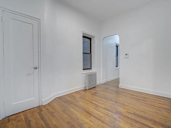 5th image of 157 E 2nd St APT 1B