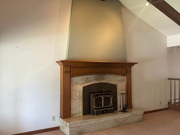 3rd image of 354 Paloma Ave