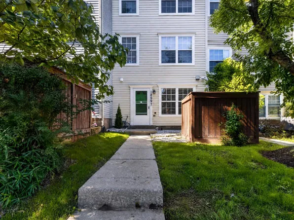 18997 Highstream Dr #834, Germantown, MD 20874
