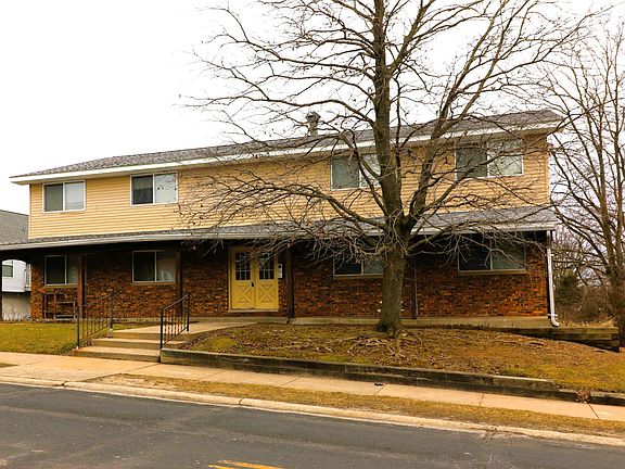 2nd image of 7116 N Miramar Dr