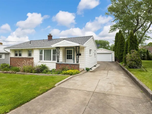 3915 Greengarden Blvd, Erie, PA 16509