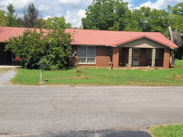 427 Bird St, Shelbyville, TN 37160