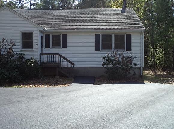 1st image of 6 Skyline Dr #42