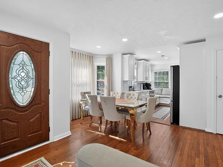 28036 W Oakland Rd — Photo 10