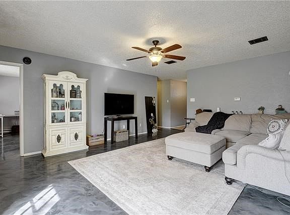 5th image of 3111 Jeanne Marie Ct
