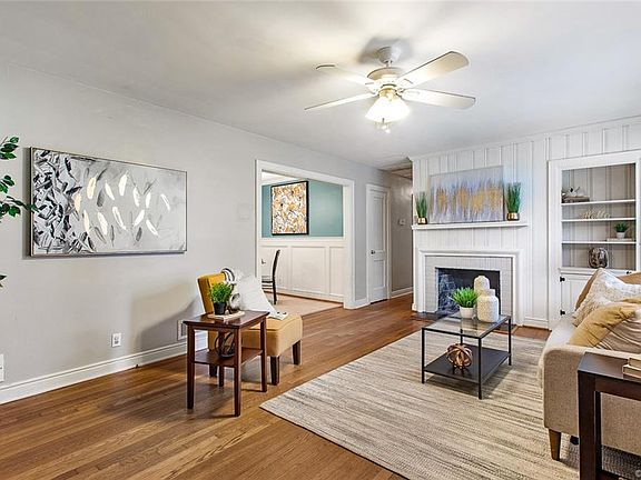 4th image of 2809 Oakland Ave