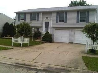 185 Circle Dr, Harrison, OH 45030