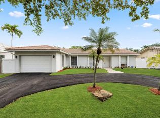 3411 N Park Rd, Hollywood, FL 33021