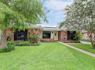 205 Lazy Creek Dr, Lafayette, LA 70506
