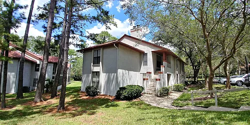 902 Wood Hill Dr Photo 1