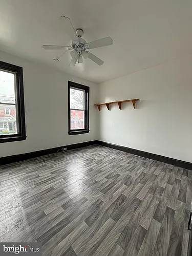 3258 N Park Ave #2R Photo 1