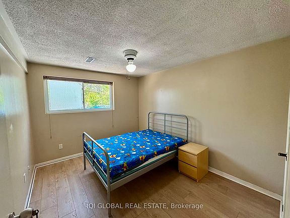 5th image of 130 Micmac Cres #Basement