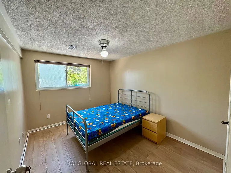 130 Micmac Cres #BASEMENT — Photo 5