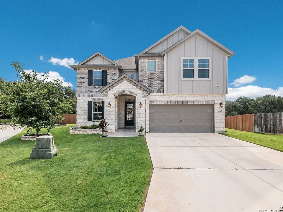 1st image of 2255 TIPTOP LN