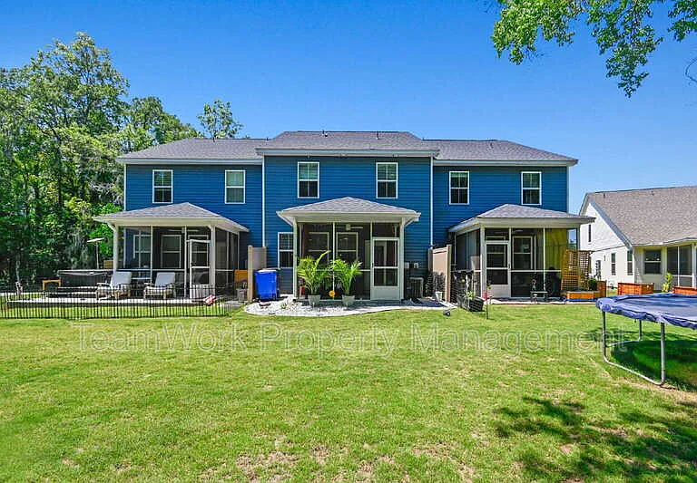 7722 Park Gate Dr — Photo 33