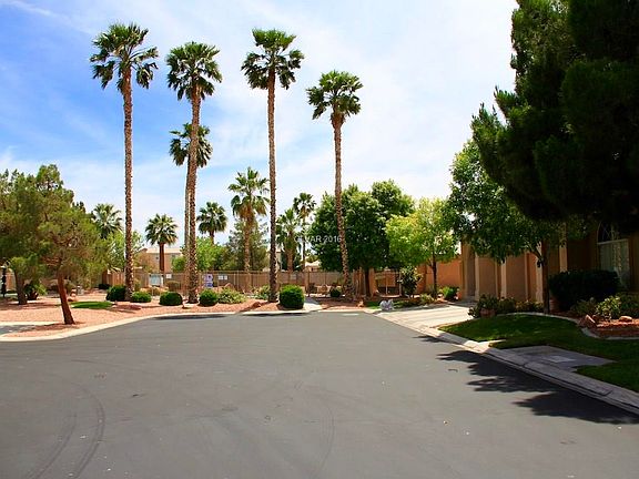 3rd image of 9671 Silver City Dr #0