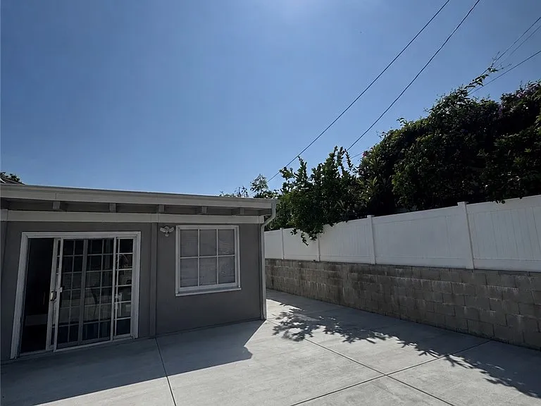 2618 N 6th St — Photo 21