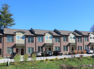 1355 W Allen St #1B-1BA-700SQFT, Bloomington, IN 47403