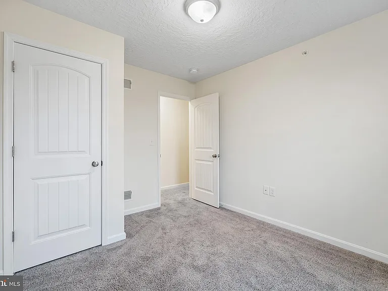 2904 Hickorywood Ln — Photo 18